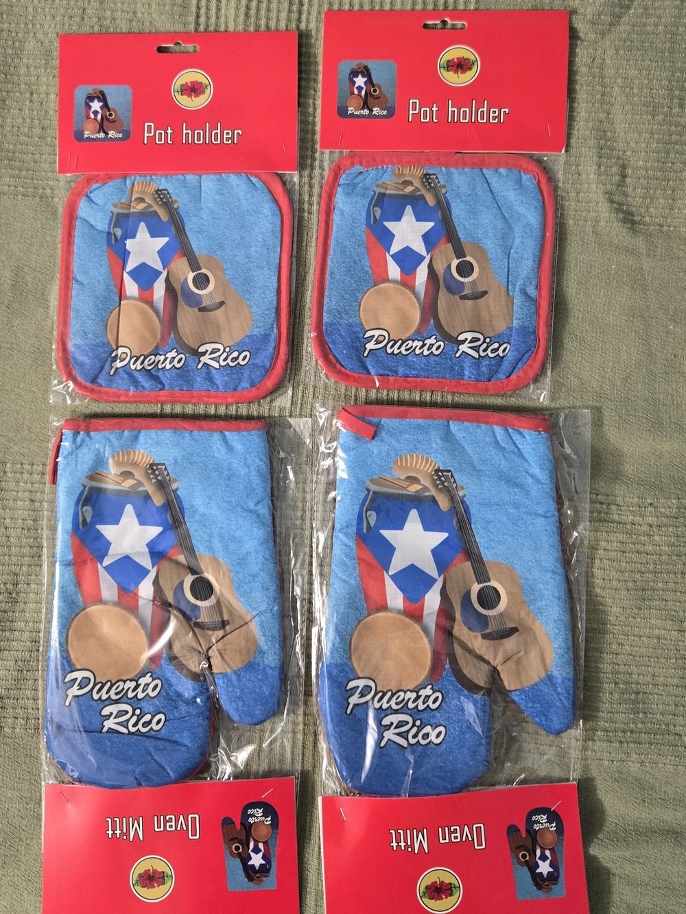 Puerto Rican Heritage Oven Mitt & Pot Holder Set  Musical Design